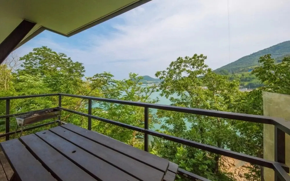 Yeosu Yewon Healing Pension(여수 예원힐링풀빌라)