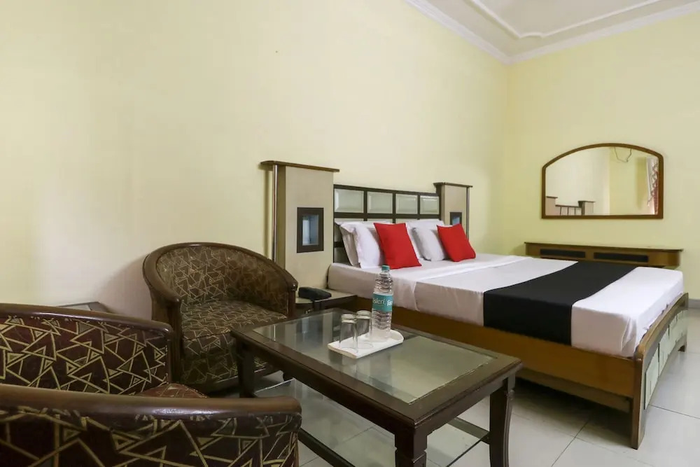 Capital O 49883 Hotel Sutlej Classic