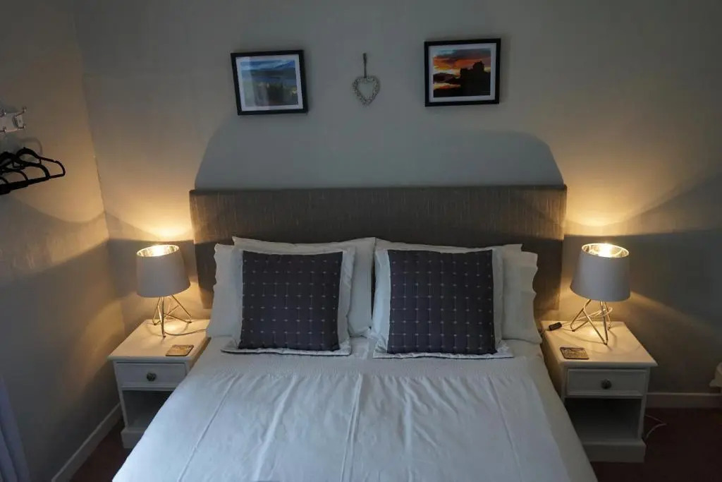 Lundie View B & B