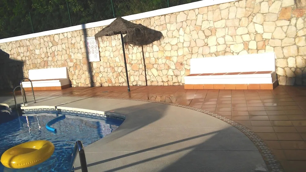 Apartment With 2 Bedrooms in Benalmádena, With Wonderful sea View, Poo