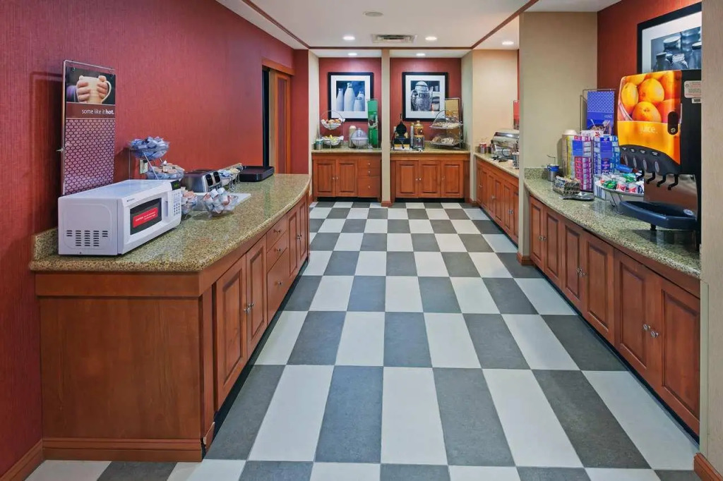 Holiday Inn Express Hillsboro I-35 by IHG
