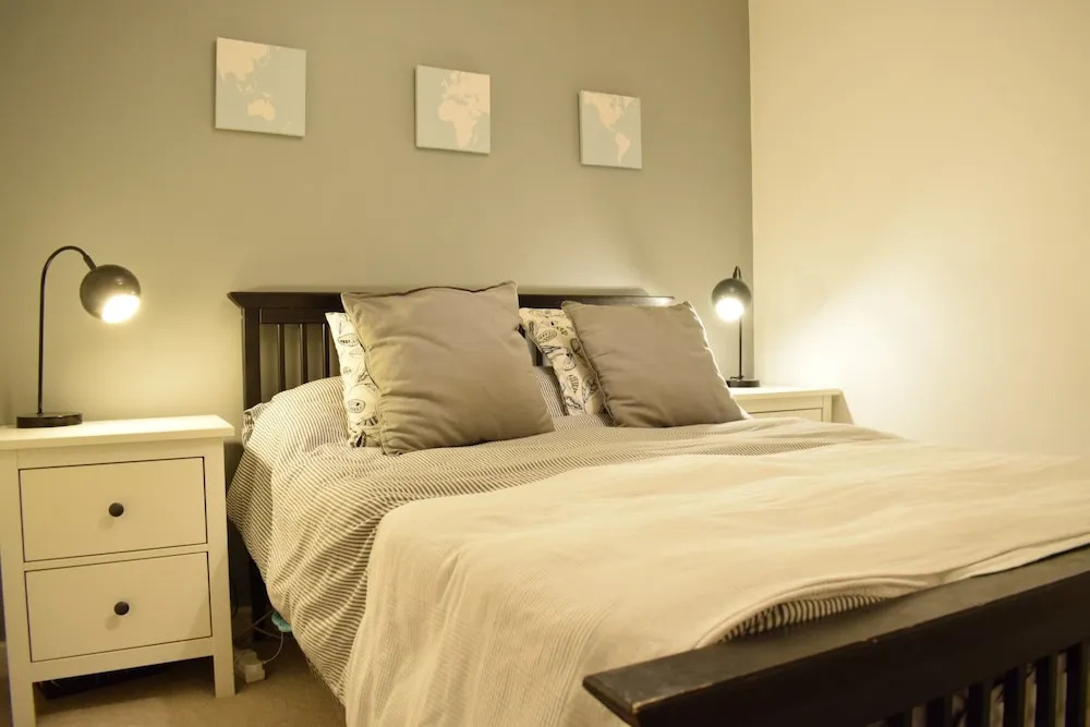 Stunning 2 Bedroom Flat Near Wimbledon