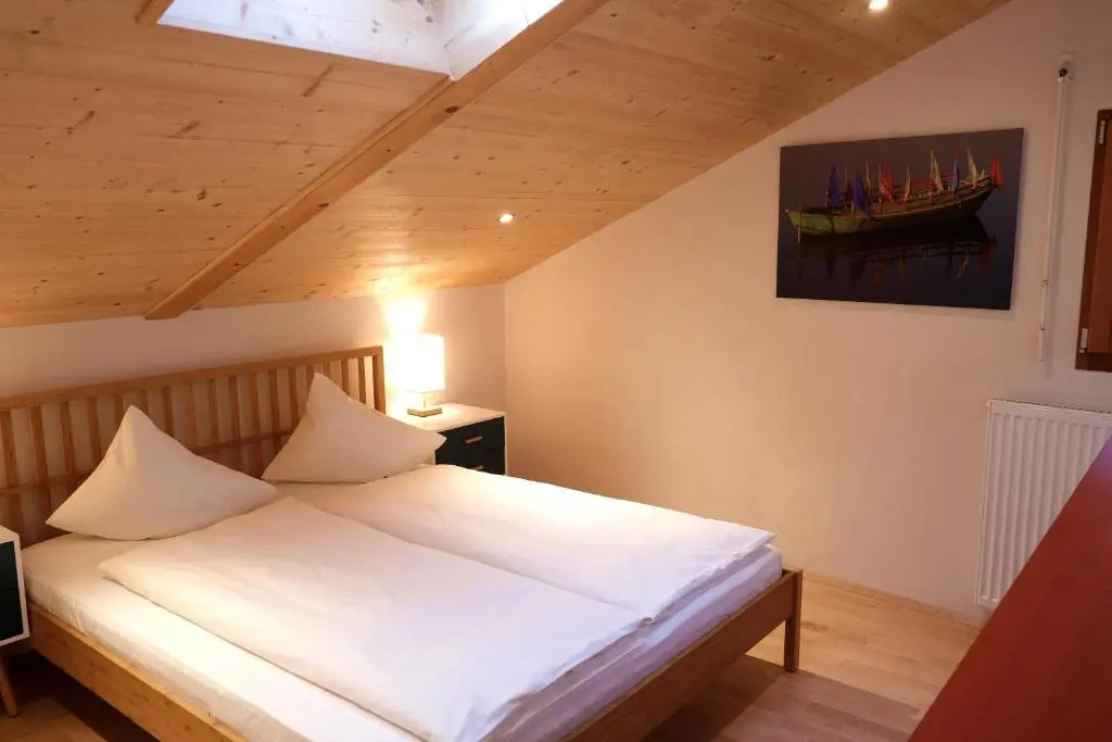 100qm - super Lage - Südterrasse - riesige Küche