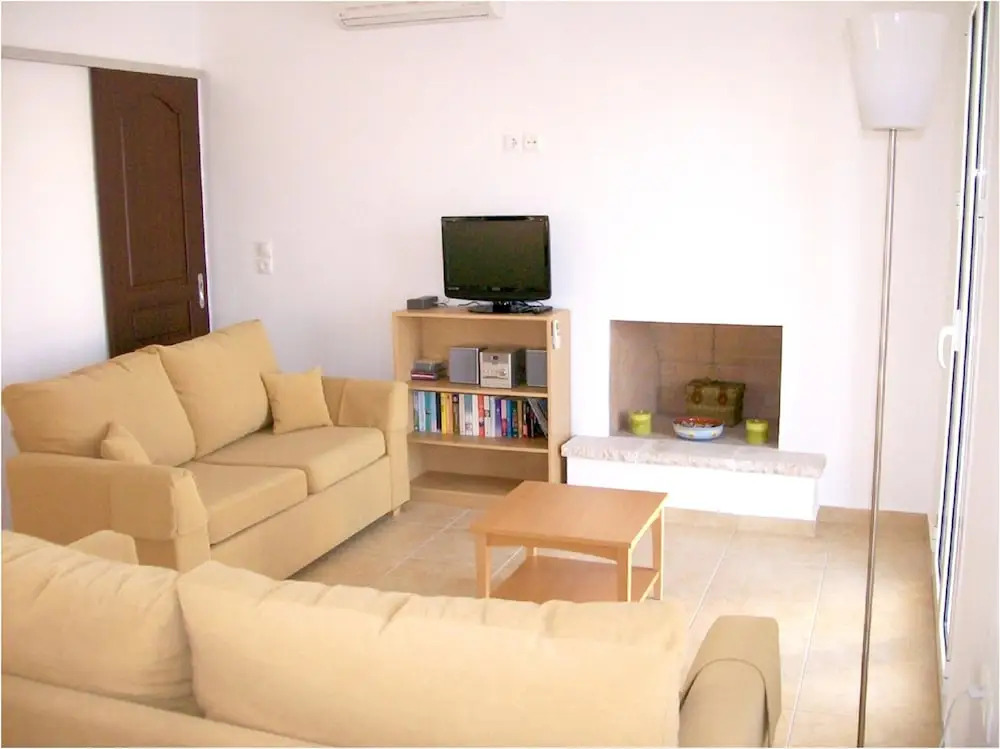 Villa With 2 Bedrooms in Zakinthos, With Private Pool, Enclosed Garden and Wifi - 1 km From the Beach