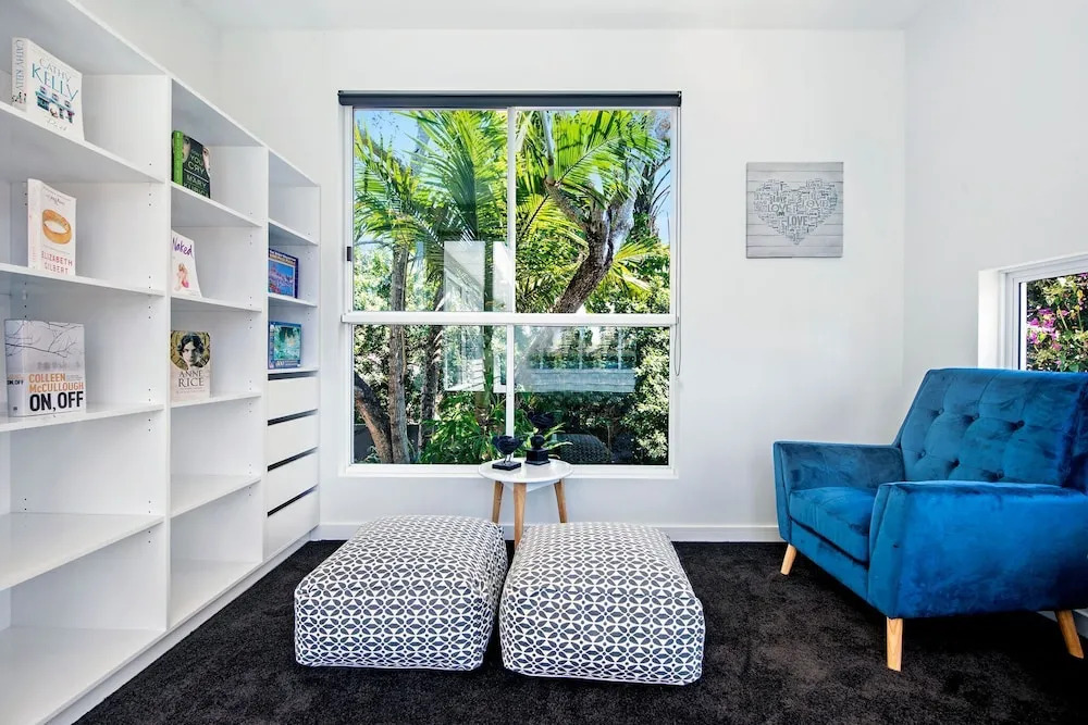 Luxury 5 Bedroom House with Private Pool in the heart of Surfers Paradise