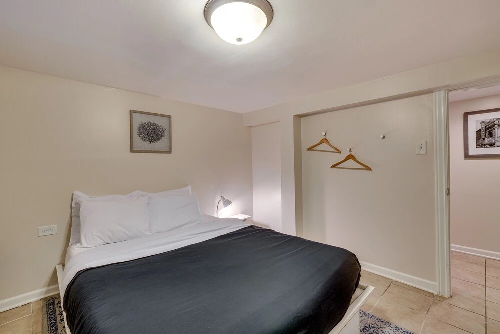 Charming 2 Bedroom Apartment in Logan Square by AllSet Turnover