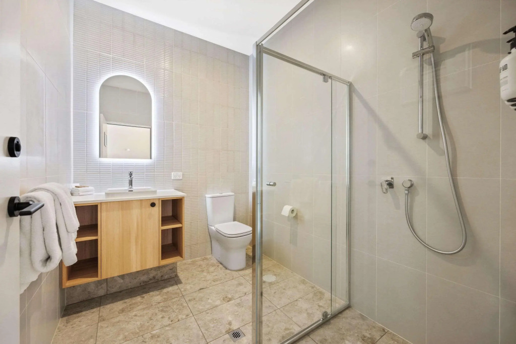 Comfort Inn Regal Park