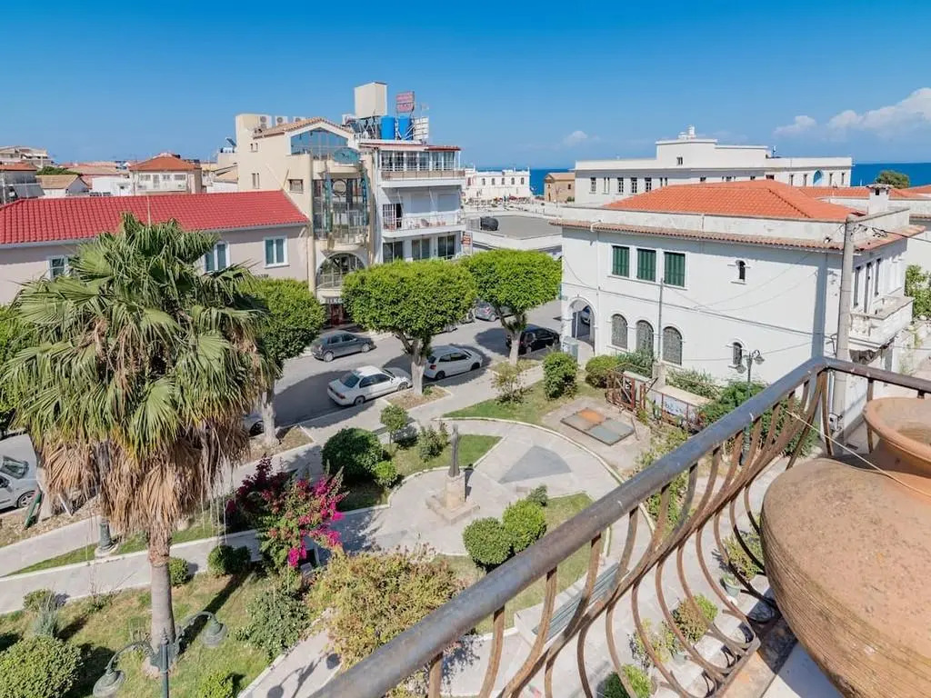 Polymnia Apartment