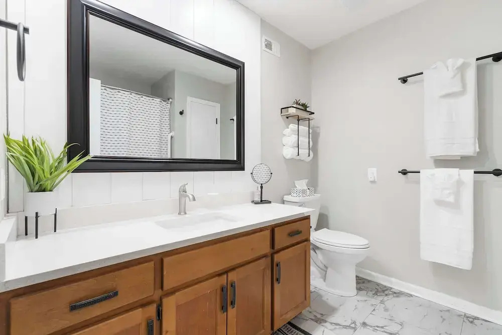 Stone Creek Retreat 2 BR Home!