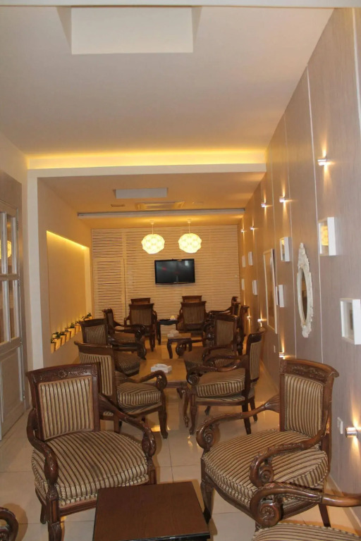 Al Ballouti Hotel Suites