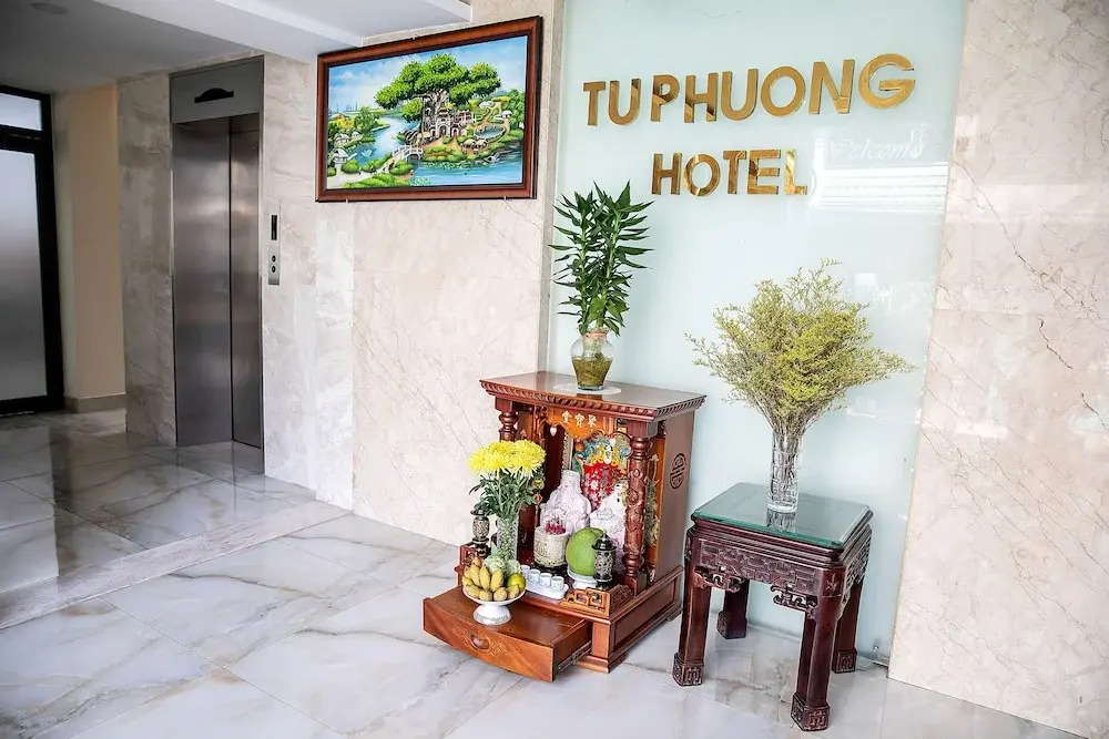 Tu Phuong Hotel