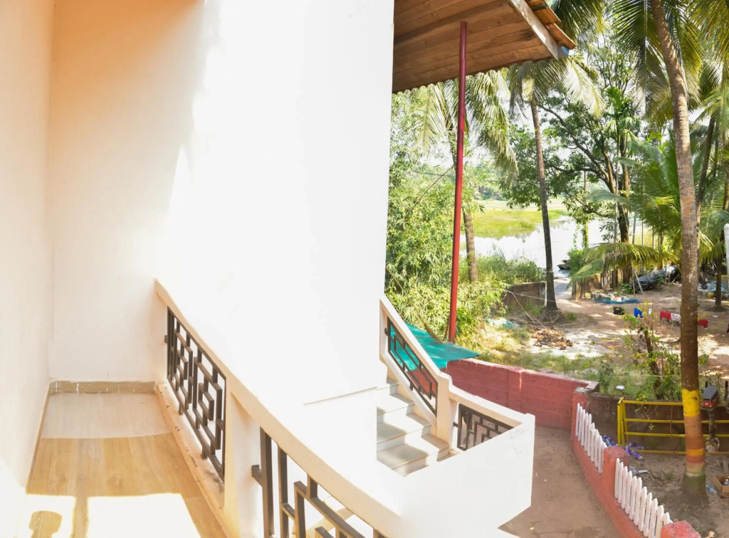 Khavanekar Resort