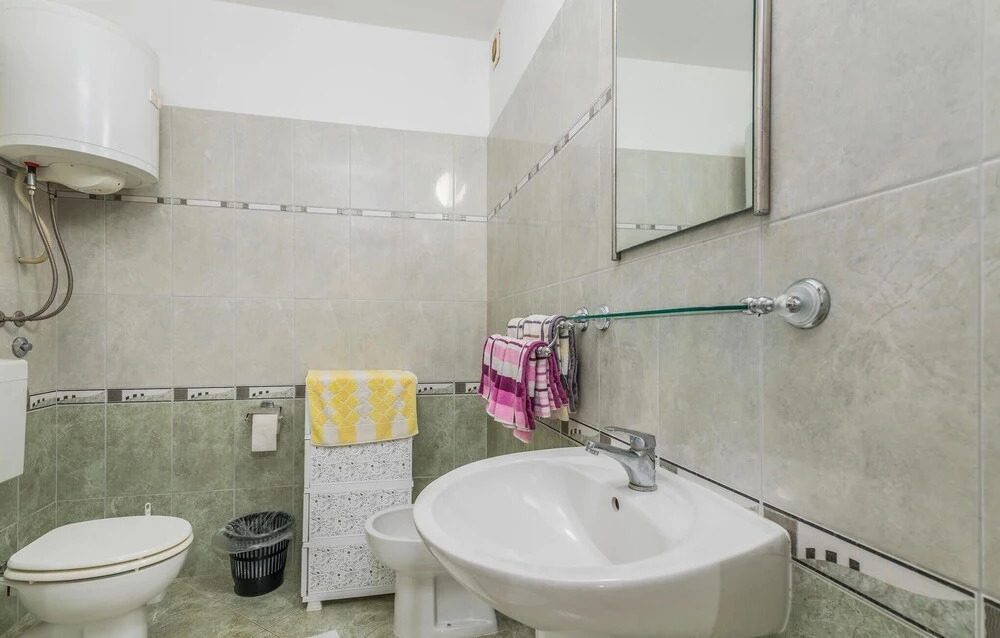 Beautiful Apartment in Mali Losinj With Wifi and 1 Bedrooms