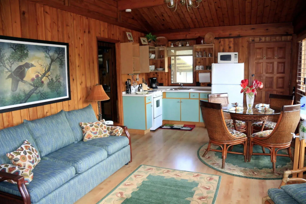 Kilauea Lodge and Restaurant