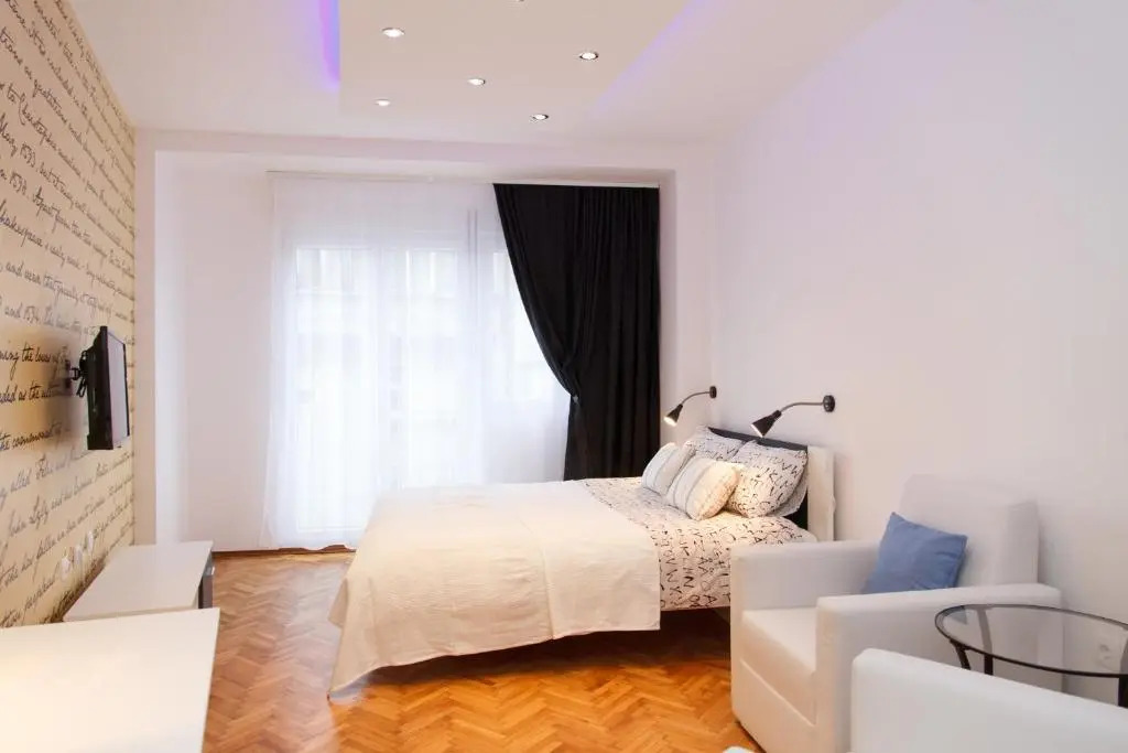 Stay In Apartments