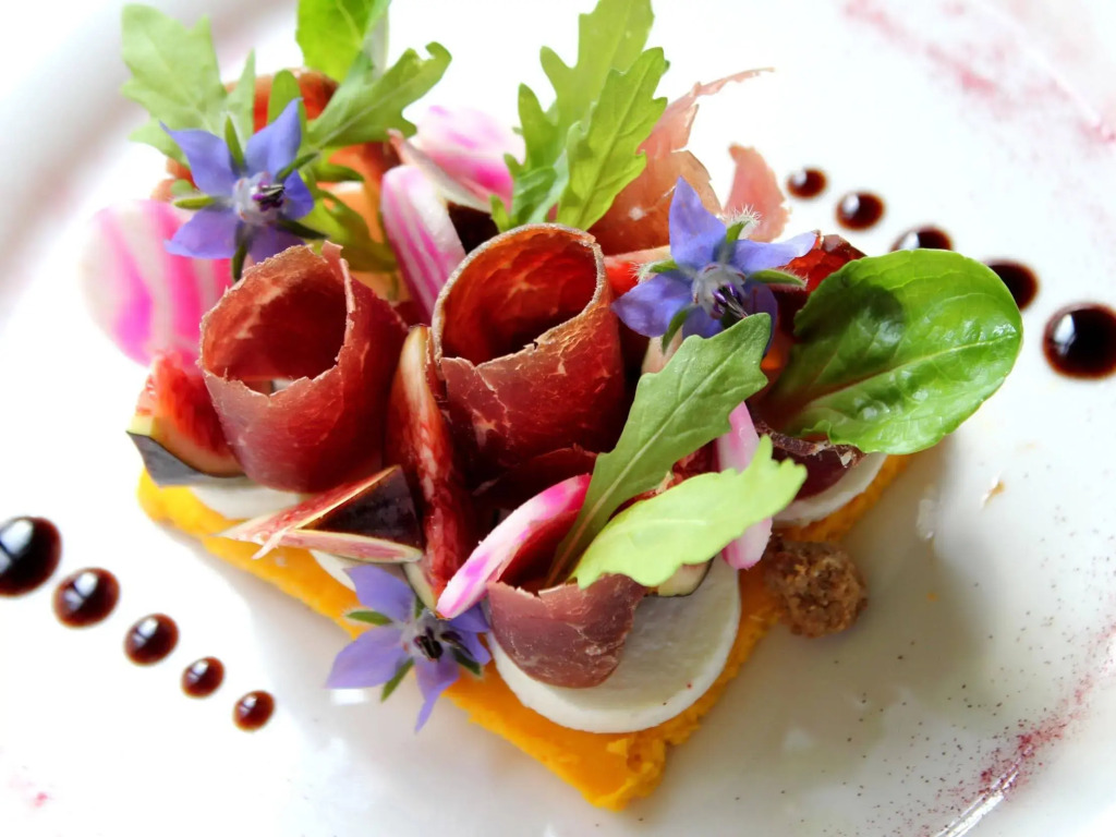 Logis Hotel Restaurant Le Cheval Blanc