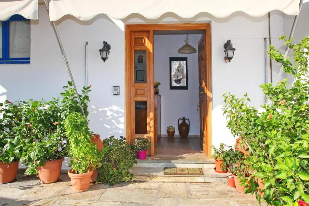 Rania Residence