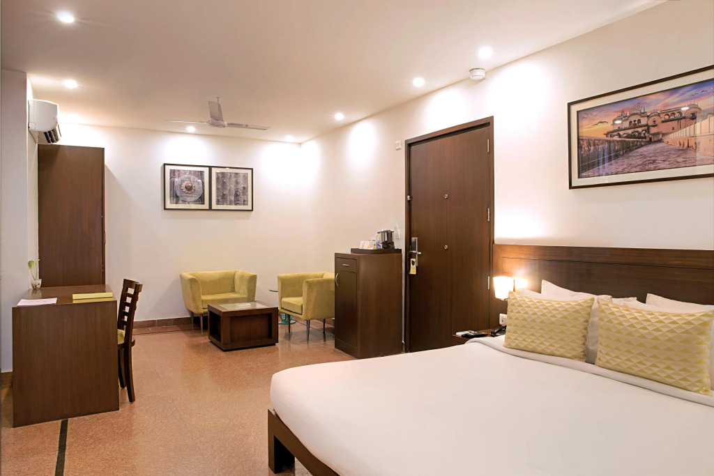 Lemon Tree Hotel Alwar