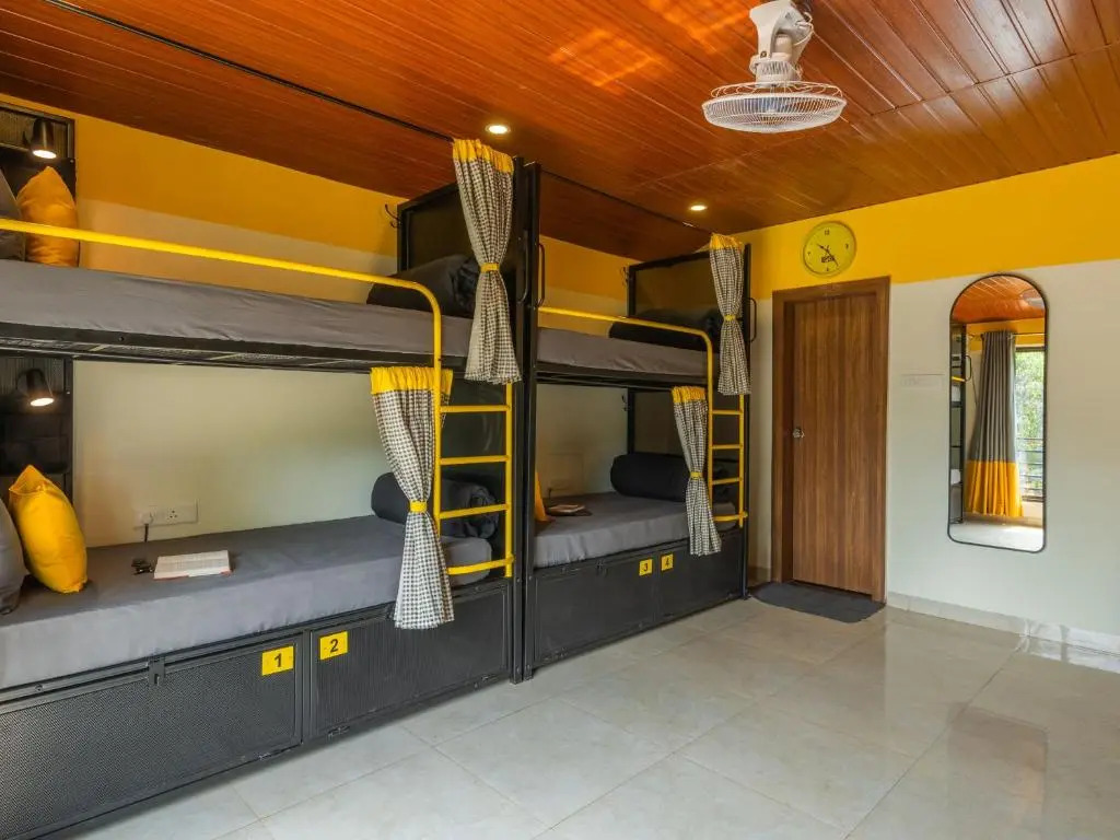 The Hosteller Lonavala, City Centre