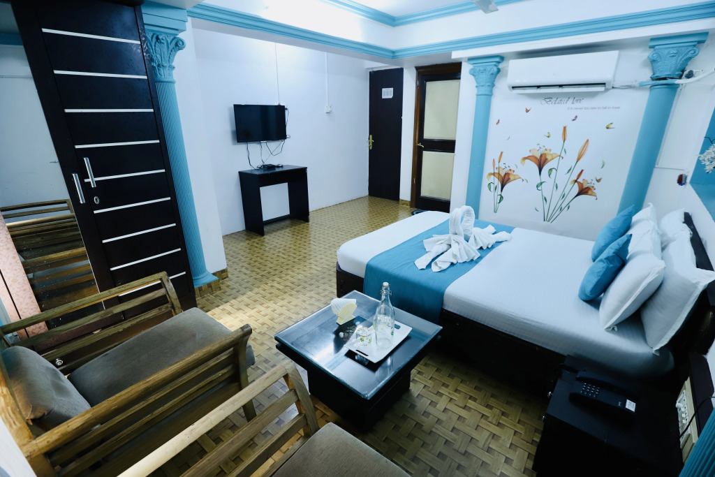 Kalpataru Hometel