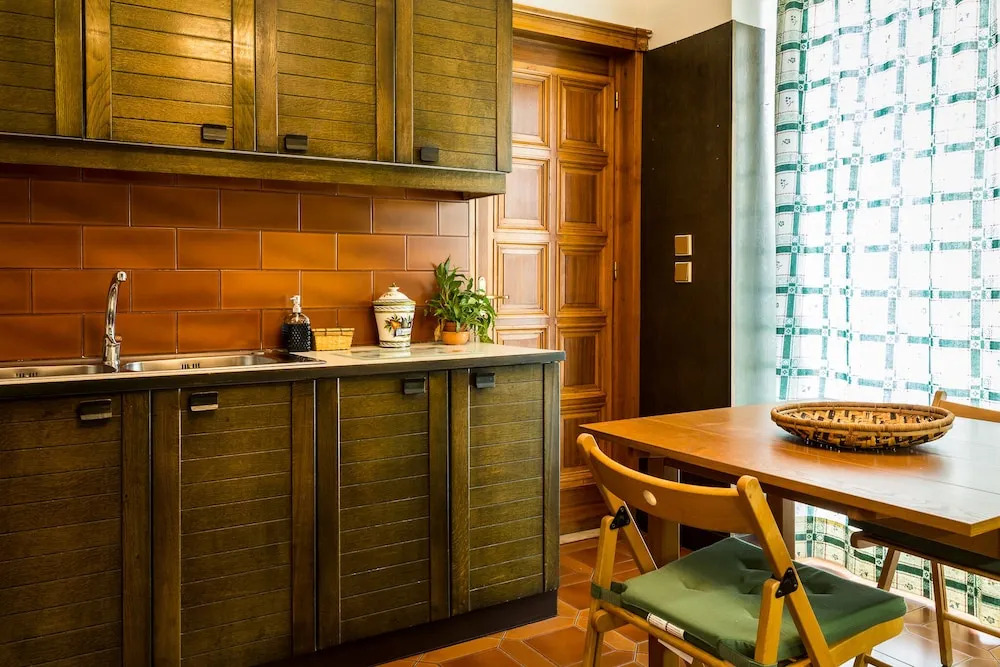 3 bedroom apartment in Acropolis area