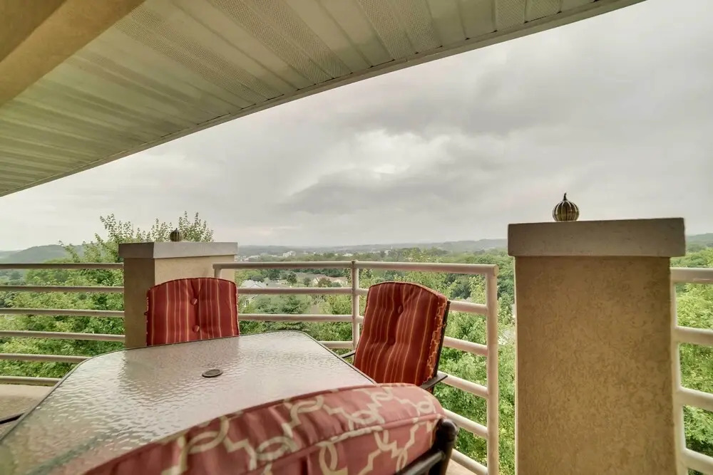 Sevierville Home w/ Mountain Views ~ 1 Mi to Town!