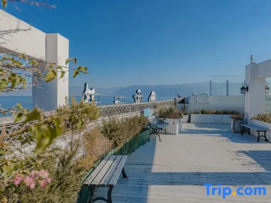 YZL Seaview Garden Vacation Hotel