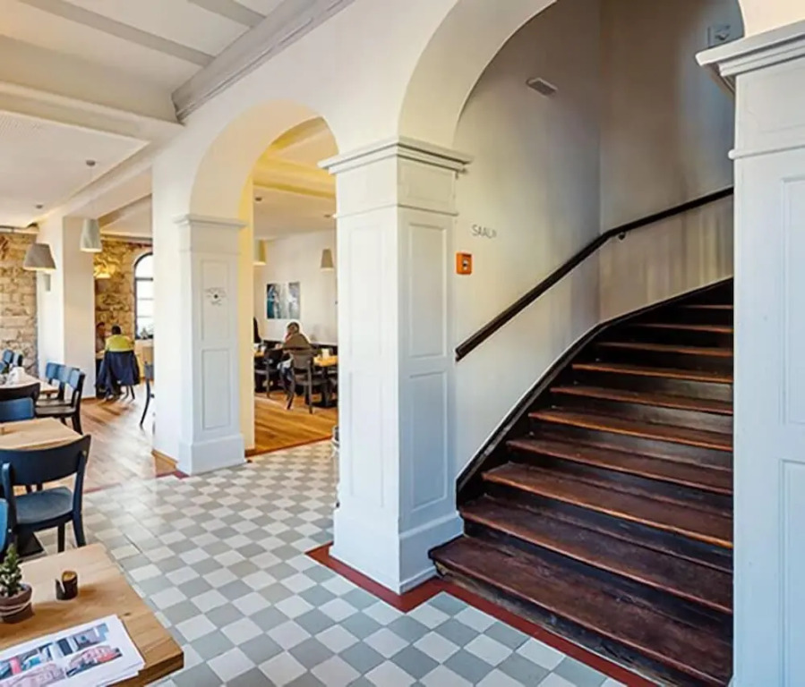 ALTES SPITAL Hotel Café Bar Restaurant