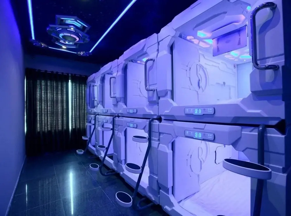 Capsule Riverside