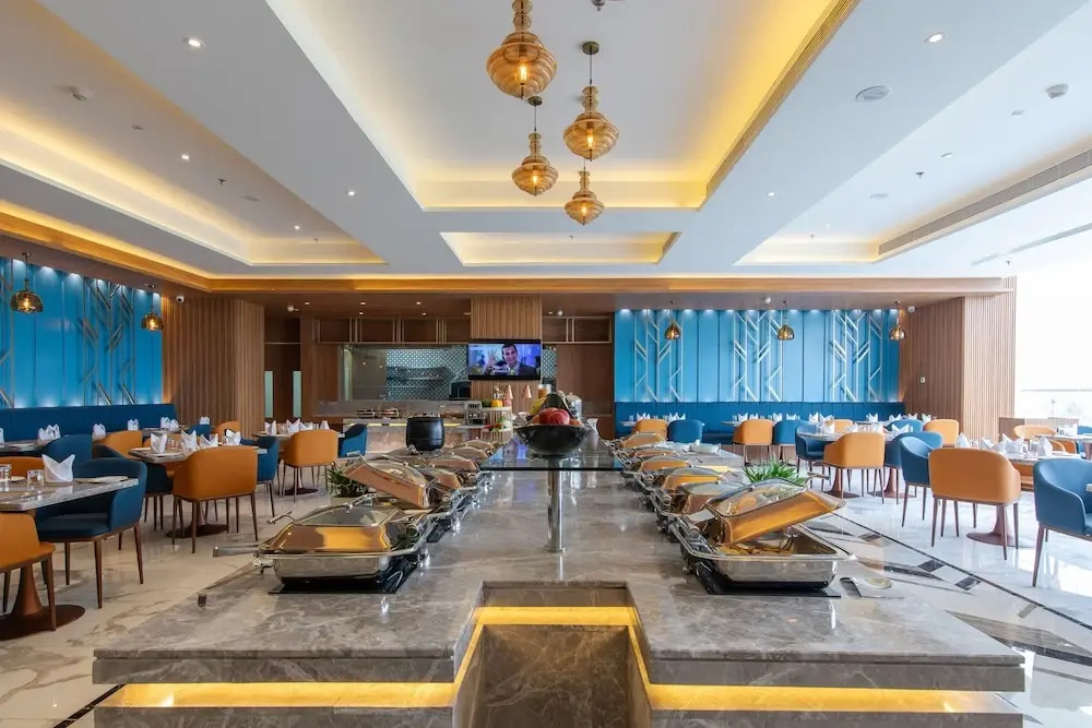 Hometel Lucknow - A Sarovar Hotel