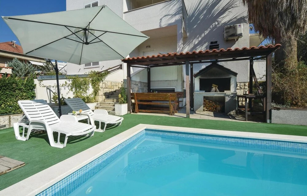 Nice Home in Split With Wifi and 3 Bedrooms