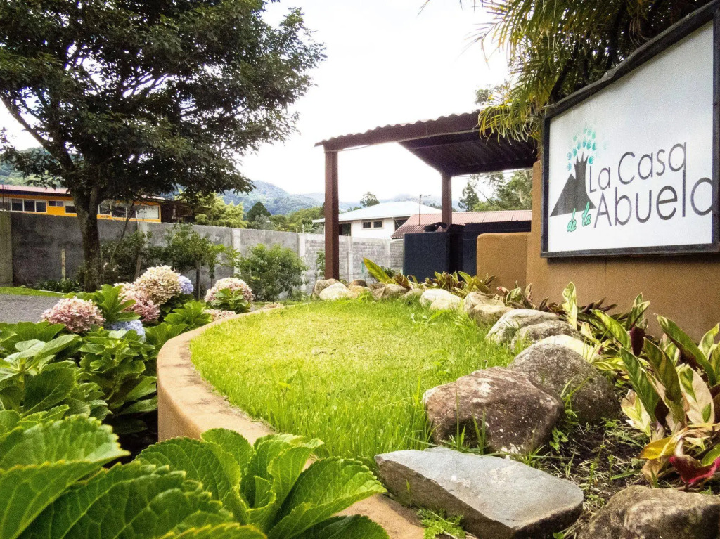 Hotel La Casa de la Abuela