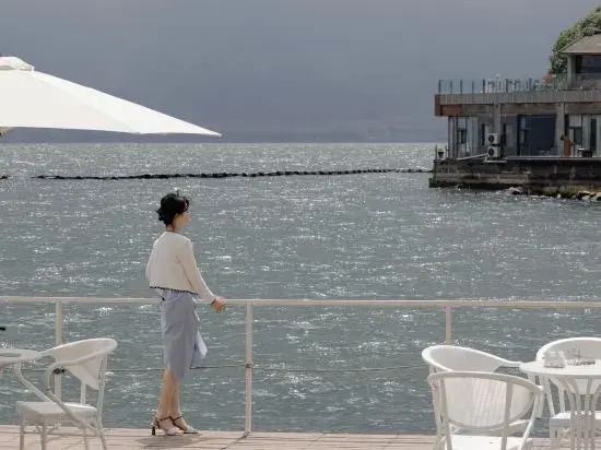 Moon Sea Inn