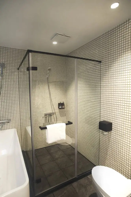 FFF Hotel