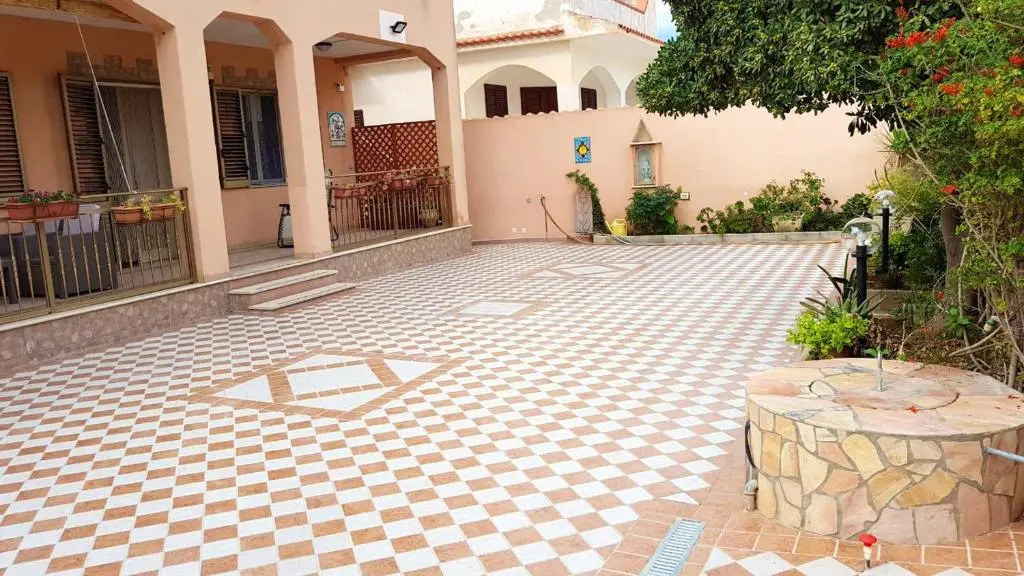 Apartment with 2 bedrooms in Triscina with wonderful sea view terrace and WiFi 150 m from the beach