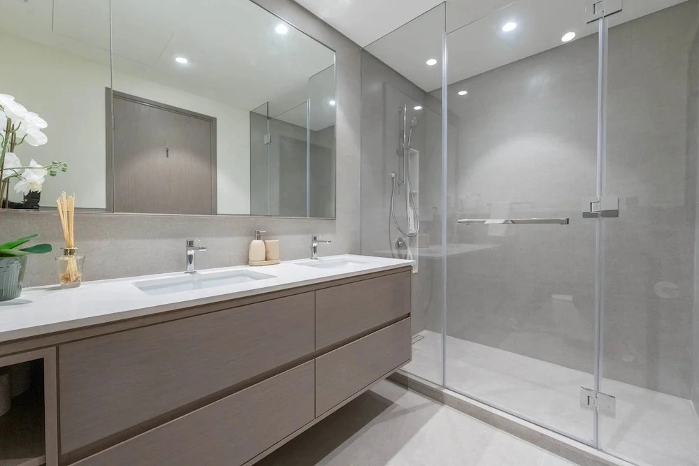 One Lux Stay Grande Signature Residences