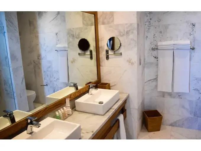 Sunrise Suites 1 BR