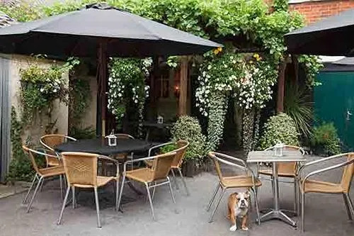 The Lamb Inn