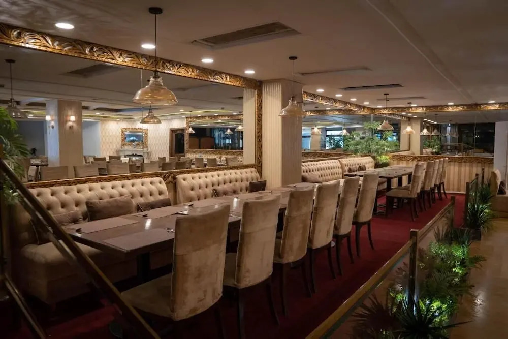 Magnum Inn Lahore