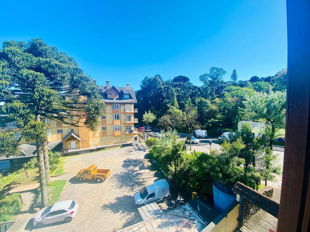 Jardim Europa   Ao Lado Da Famosa Rua Torta De Gramado   07 Pessoas