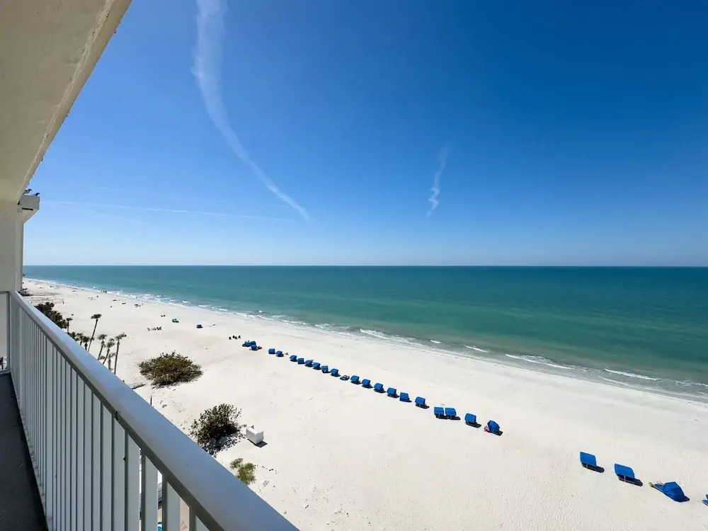 20002 Gulf Blvd, Penthouse 5