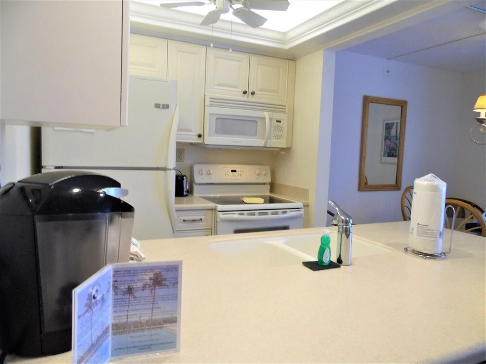 Sundial D311 - Great 1bd/1b Condo With Beach Access 1 Bedroom Condo
