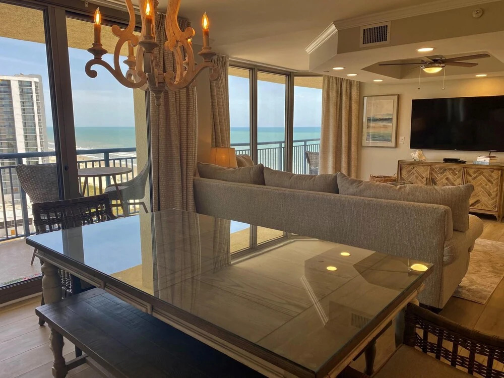 Kingston Residences 2 Bedroom Ocean View Condos