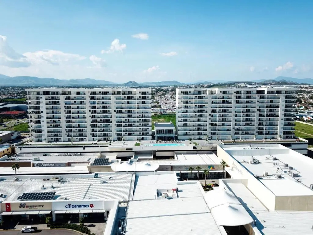 Real View Towers E201 by Casago