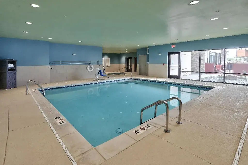 Holiday Inn Express & Suites Albuquerque East by IHG