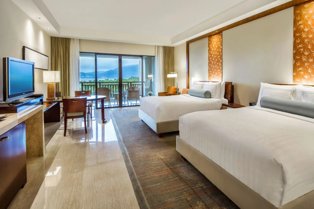 Отель The Ritz-Carlton Sanya Yalong Bay
