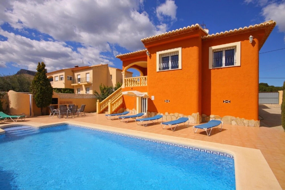 Villa - 4 Bedrooms with Pool and WiFi - 105014