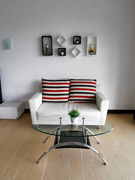 C View Home