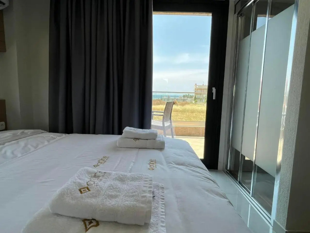 Artline Luxury Suites