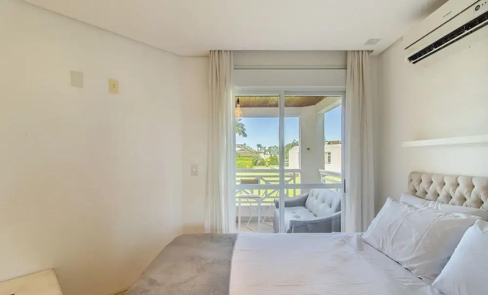 Apartamento na Lagoa da Conceicao Plg0012